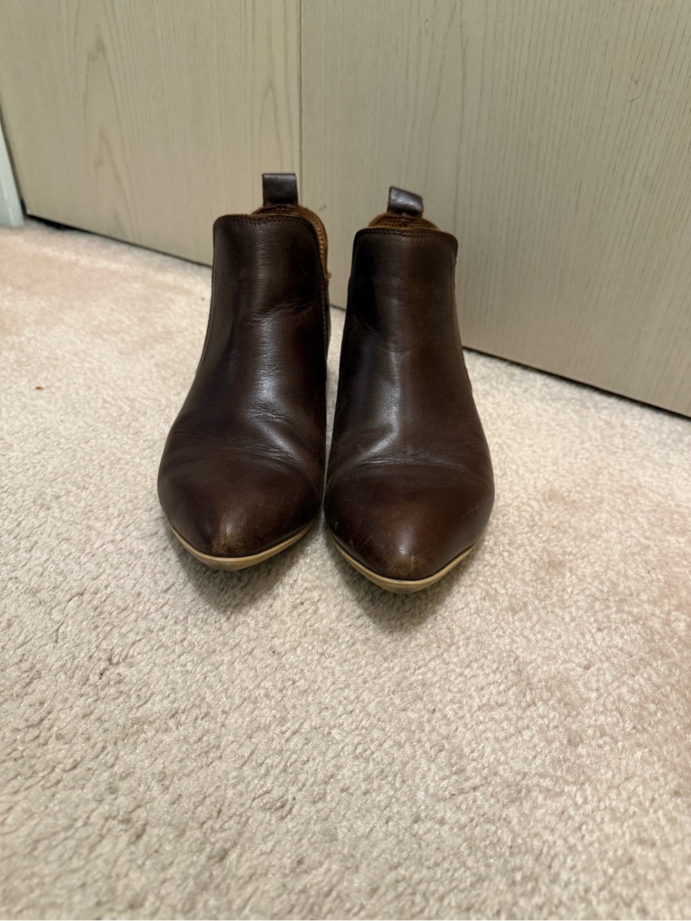 Bueno Women's Brown Leather Ankle Booties